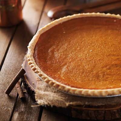 Large 10″ Pumpkin Pie